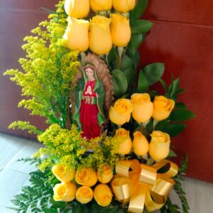Bouquet 12 girasoles y 24 rosas en papel coreano - flores a domicilio  Zipaquira
