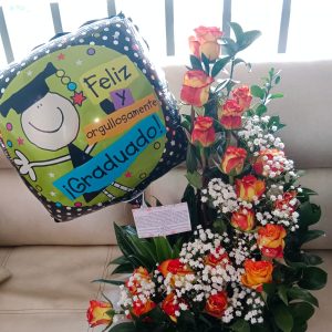 Medialuna con globo de graduación